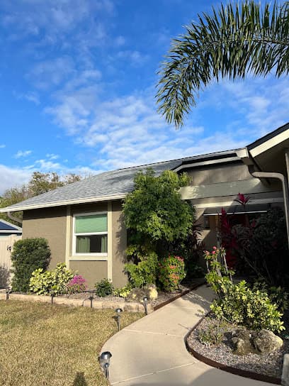 The Tampa Roofer LLC