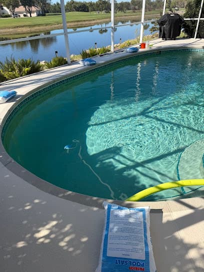 Clear Water Pool Cleaning